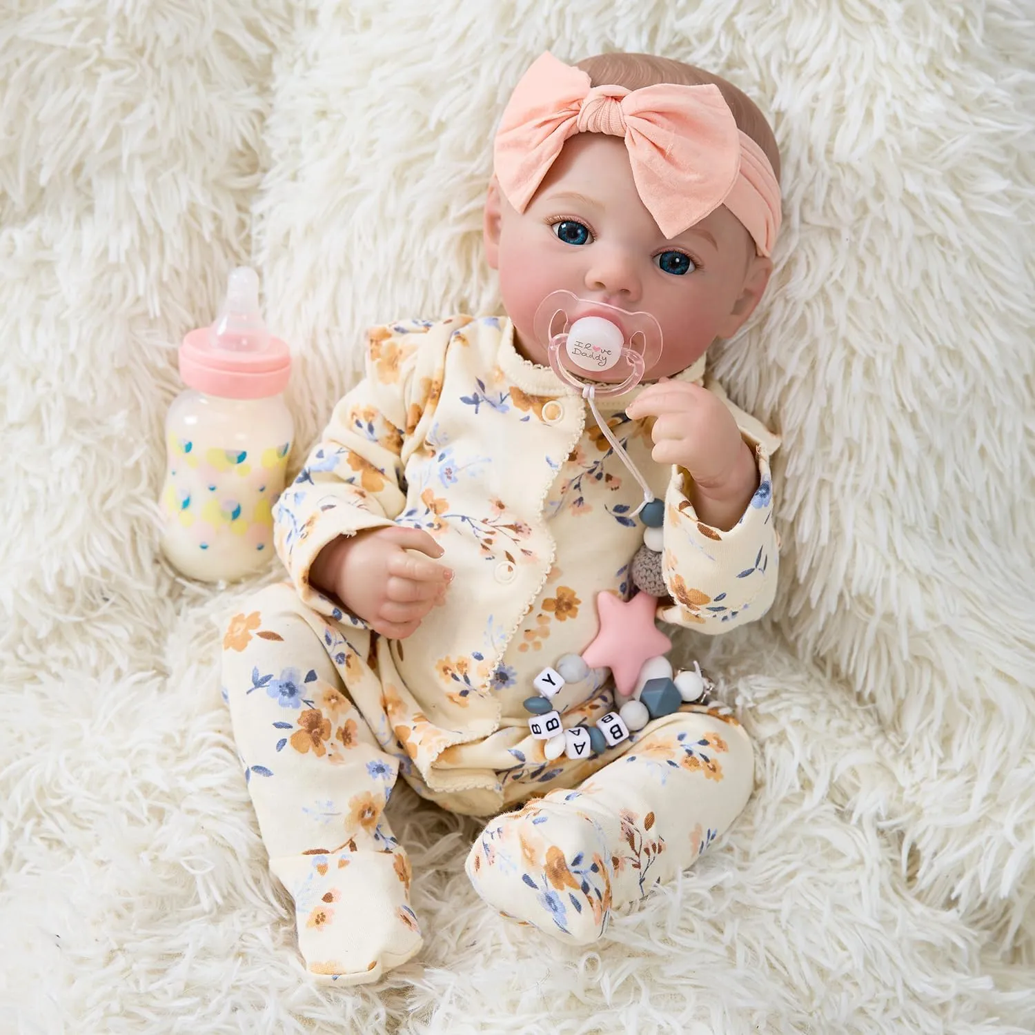 17" Realistic and Cute Reborn Baby Girl Zoey Opened Her Eyes, Handmade Lifelike Reborn Doll, Advanced Painted Vinyl Gift Set for Kids Age 3 