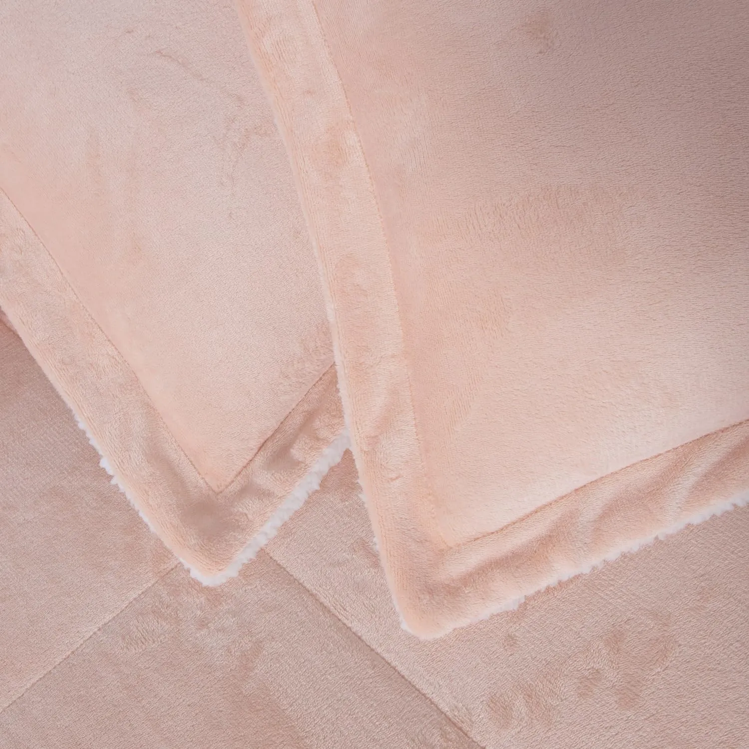 Chezmoi Collection Ultra-Soft Micromink Sherpa Comforter Set with 2 Pillow Shams King Size - Blush Reversible Plush Bedding Comforter 3-Piece Set Warm Winter Blanket