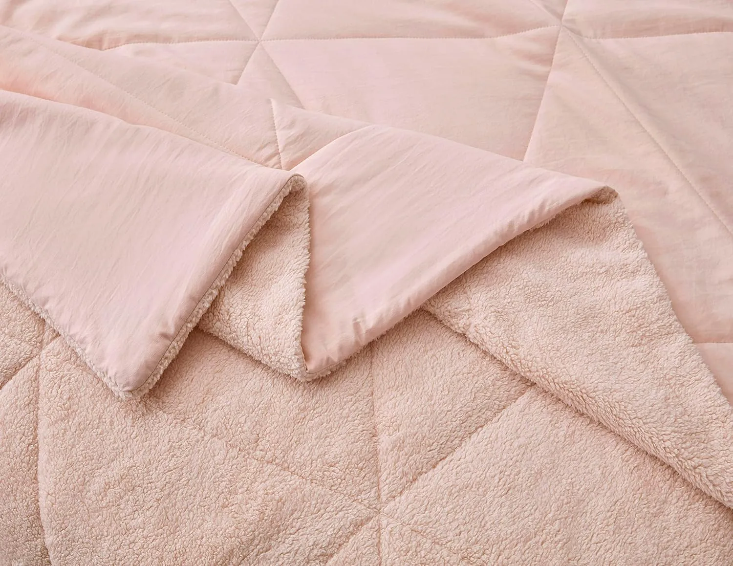 Chezmoi Collection Zane 3-Piece Sherpa Comforter Set - Double Sided Triangle Quilting Reversible Washed Microfiber Comforter Bedding Set - King, Blush