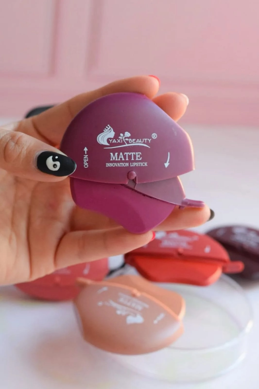 Exclusive offer Lazy Velvet Lipstick Door-to-door service Lipstick Lipstick (random color) Matte Long Lasting Matte Lip