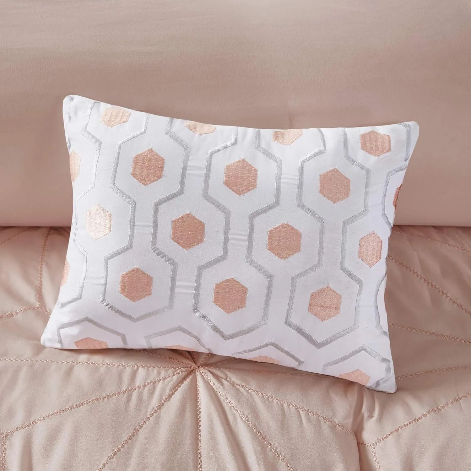 Intelligent Design Toren Complete Bag Tufted Embroidered Comforter with Sheet, Season Bedding Set, Full, Pink