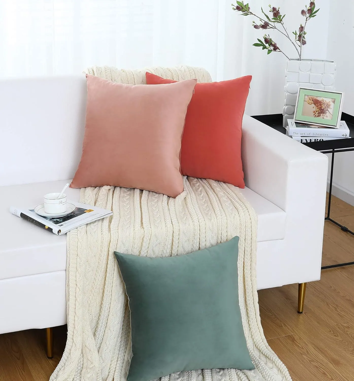 Jeneoo Set of 2 Comfy Soft Thick Velvet Throw Pillow Covers Decorative Solid Square Couch Cushion Cases for Bedroom Sofa Car Decor (20 x 20 Inches, Blush Rose)