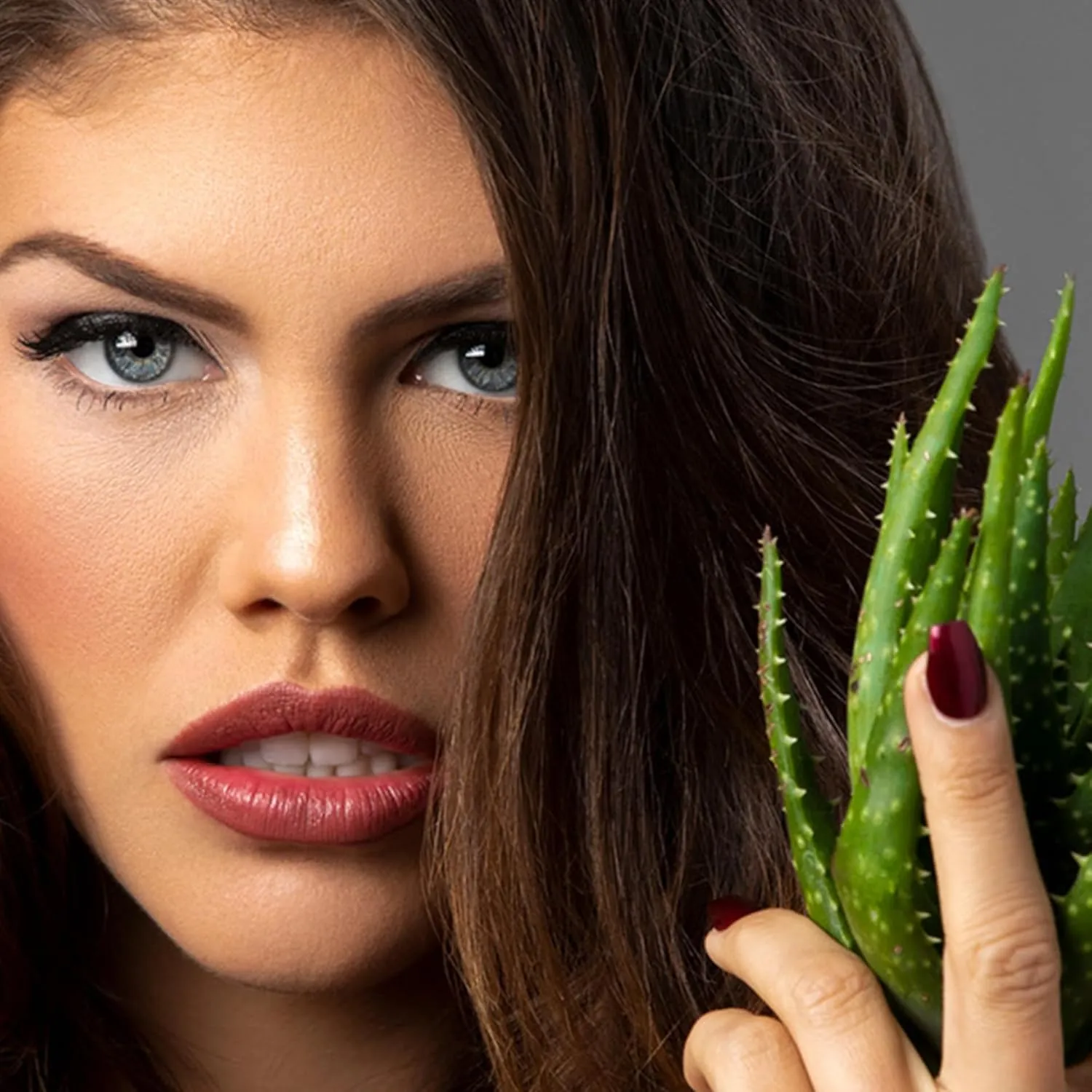 L'Paige L01 - RED STRAWBERRY Designer Lipstick | Aloe Vera Based, Long-lasting, Moisturizing