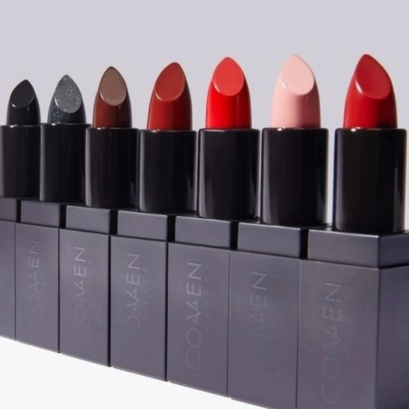 Maleficum Lipstick | Bright Red Smooth & Buttery Feel Vegan