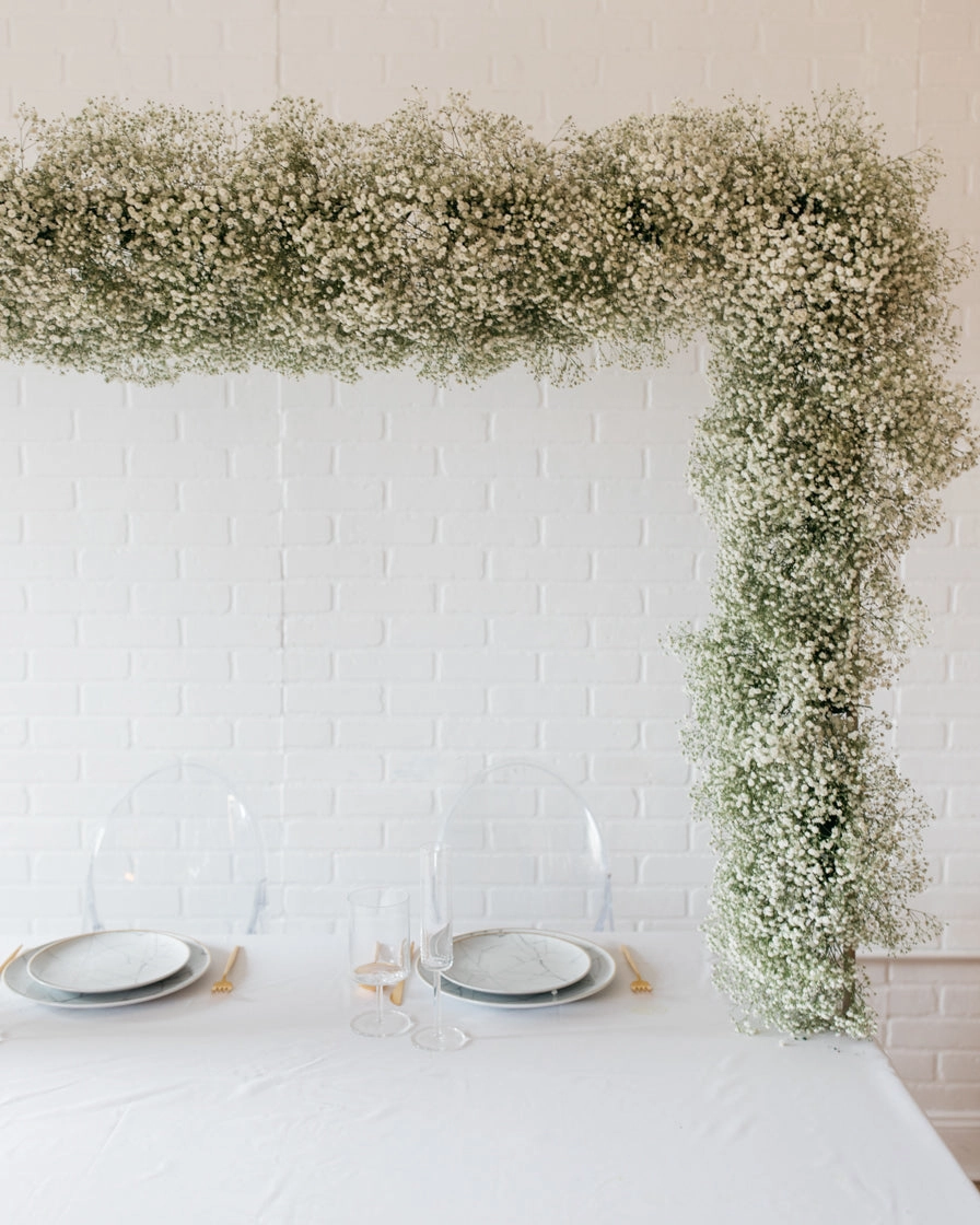 Minimal - Over the Table Floral Frame