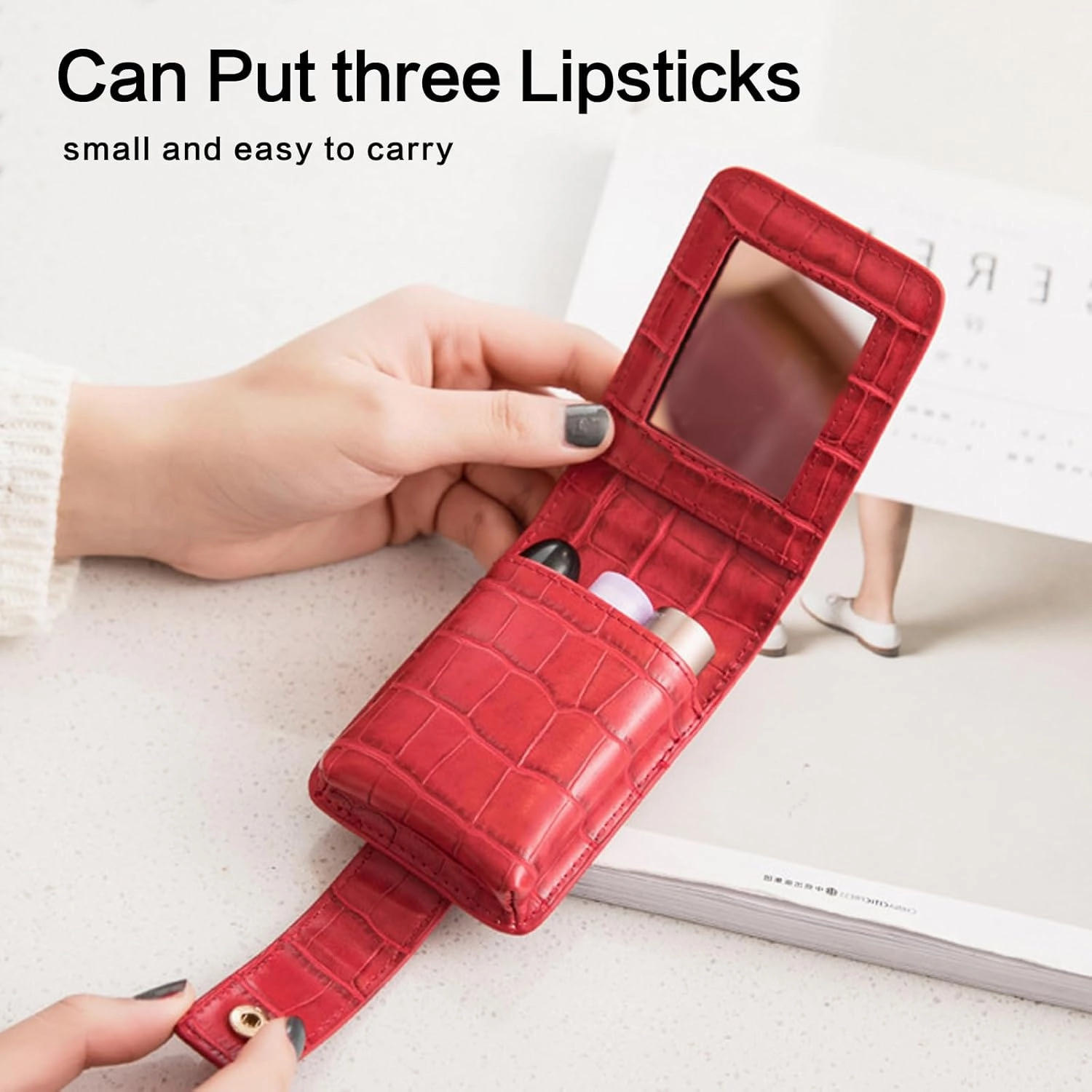 PORRASSO Lipstick Case Portable Mini Cosmetic Bag Women Lipstick Lip Gloss Bag with Mirror Travel Lipstick Holder for Storeing Lipstick Lip Glaze Powder Green