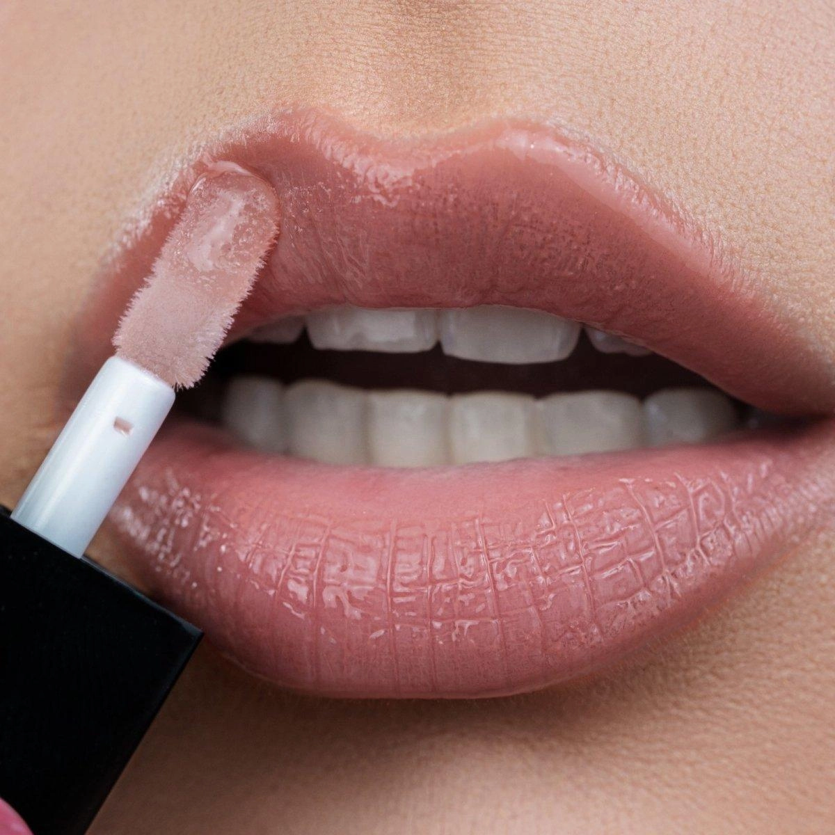 RENEE See Me Shine Lip Gloss 2.5ml