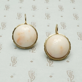 Romantic & Graphic Organic Cabochon Gem Earrings
