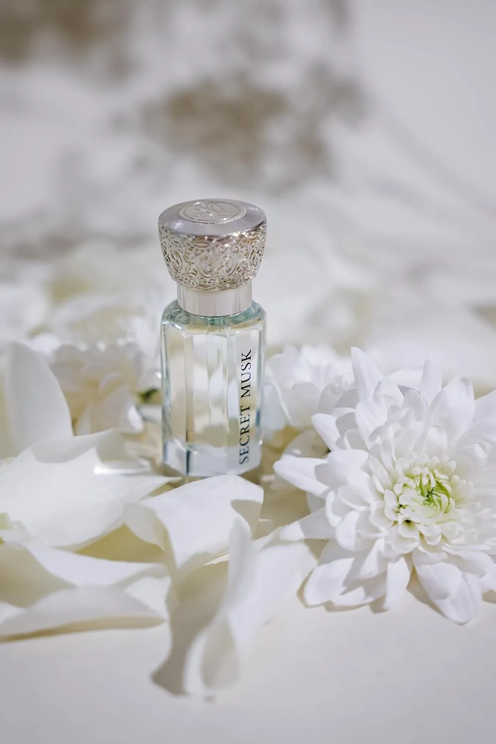 Swiss Arabian Secret Musk - Luxury Products From Dubai - Long Lasting, Addictive Personal Perfume Oil Fragrance - A Seductive Signature Aroma - 0.4 Oz